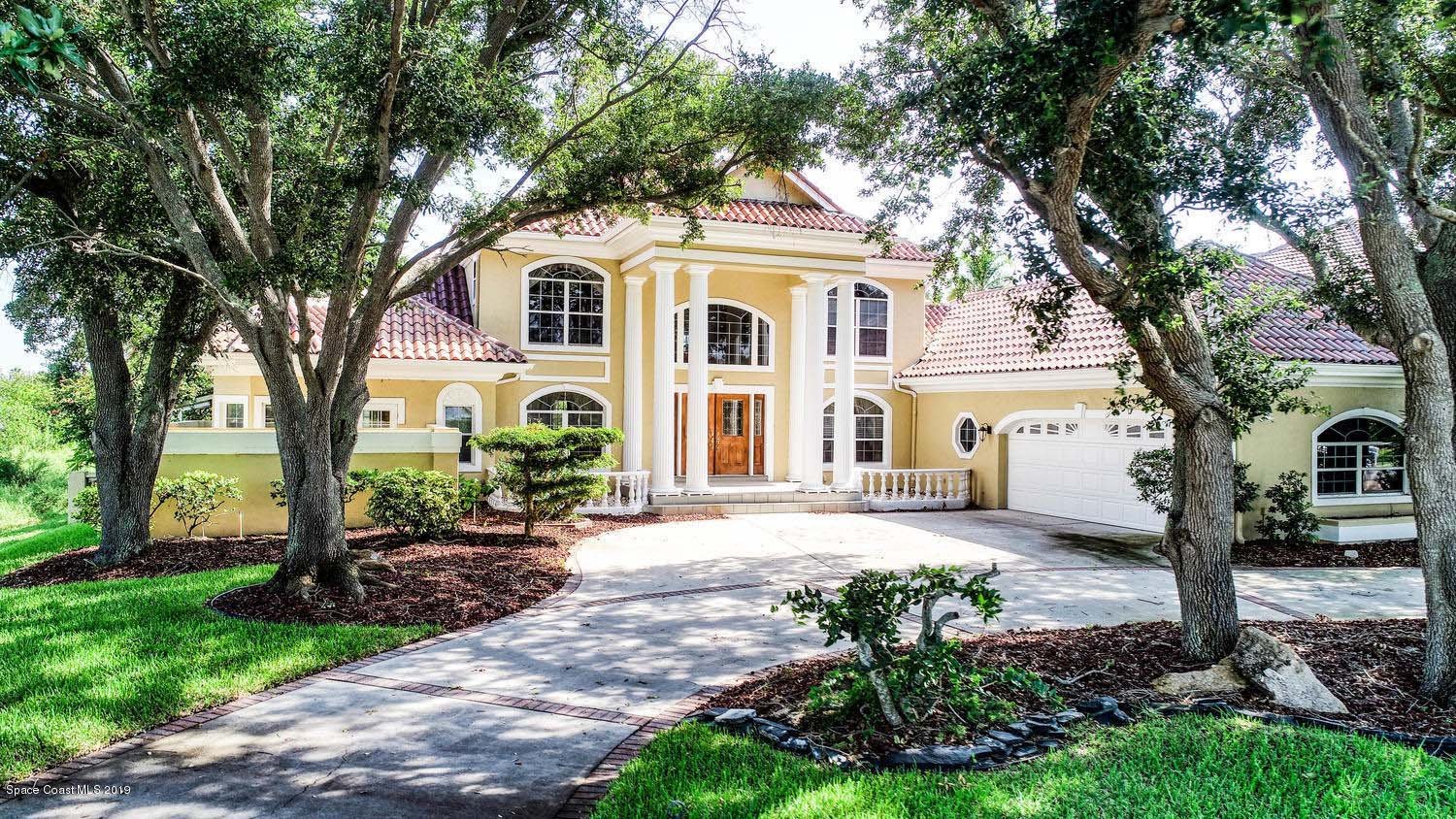Satellite Beach | Life in the Sun Luxury Homes - The Best 5 Star Luxury Home Realty Company in Brevard County Florida